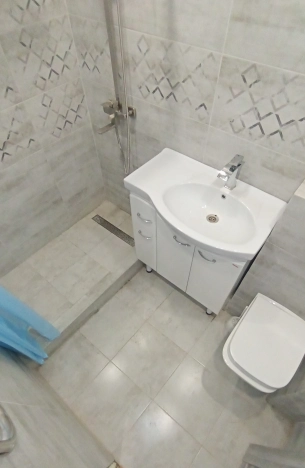 Купить двухкомнатную квартиру в Омске. Вариант № 6018, 13, площадь -  квм, цена 4990000 рублей