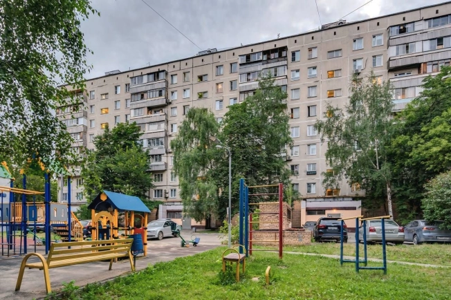 Купить квартиру у метро Давыдково в Москве. Вариант № 2893494, 7, площадь -  квм, цена 21300000 рублей