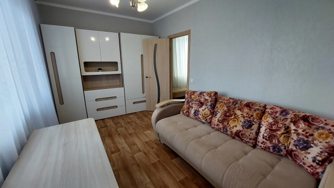 . Вариант № 1475896, 4, площадь - 41 квм, цена 35000.0000 рублей