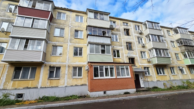 Купить трехкомнатную квартиру у метро Молодежная в Московской области. Вариант № 9981987, 14, площадь -  квм, цена 6370000 рублей