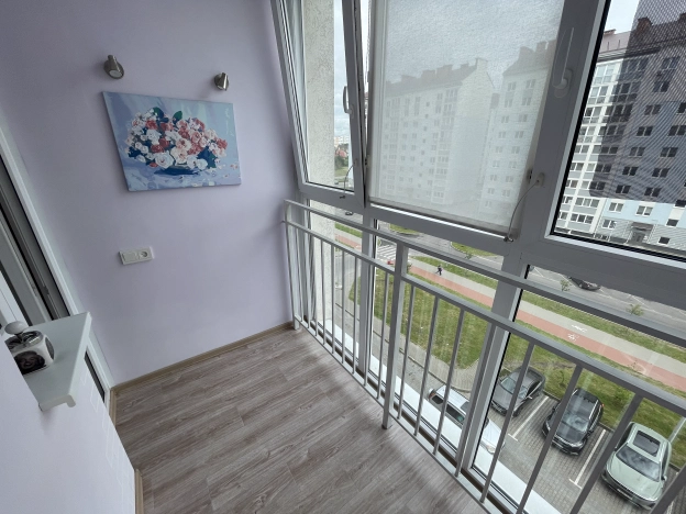 Купить двухкомнатную квартиру на улице Виктора Гакуна в Калининграде. Вариант № 337949, 4, площадь -  квм, цена 9100000 рублей