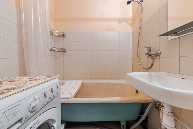 Купить однокомнатную квартиру на улице Михайловская дорога в Санкт-Петербурге. Вариант № 10130255, 16, площадь -  квм, цена 6500000 рублей