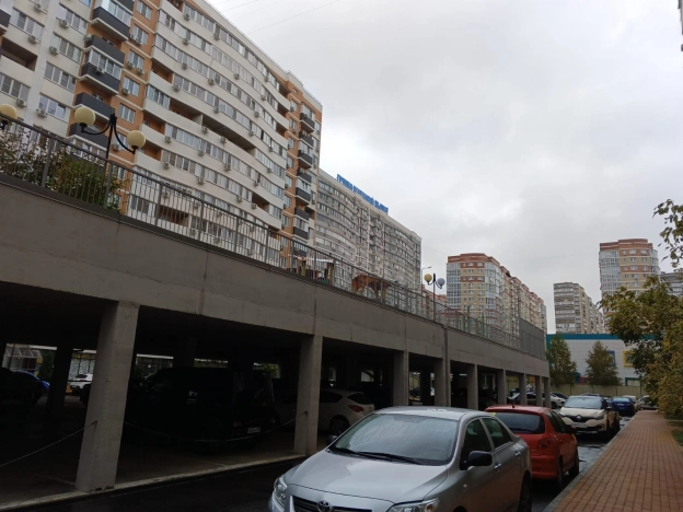 Купить однокомнатную квартиру в Краснодаре. Вариант № 29536, 12, площадь - квм, цена 3700000.0000 рублей