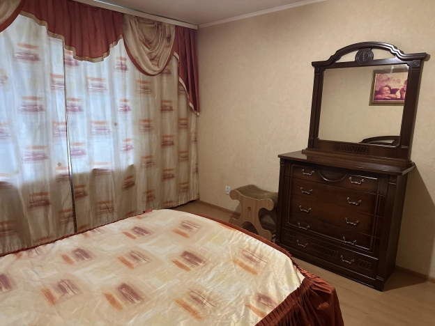 Снять двухкомнатную квартиру на улице Белоконской в Владимире. Вариант № 2742843, 25, площадь -  квм, цена 35000 рублей