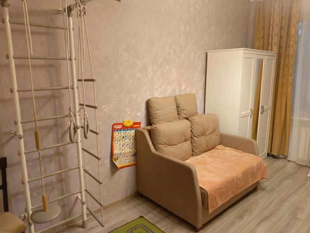 Купить квартиру в районе Соколиная Гора в Москве. Вариант № 2963676, 5, площадь -  квм, цена 20000000 рублей