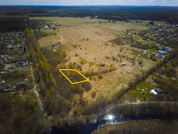 Купить земельный участок в Республике Карелия. Вариант № 21301, 9, площадь -  квм, цена 350000 рублей