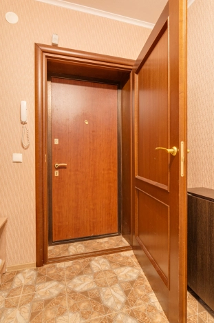 Купить трехкомнатную квартиру в Вологодской области. Вариант № 1073833, 23, площадь -  квм, цена 8700000 рублей