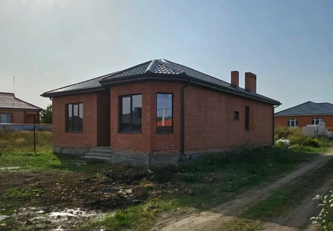 Купить дом в районе Пролетарский в Ростове-на-Дону. Вариант № 245539, 4, площадь -  квм, цена 6490000 рублей