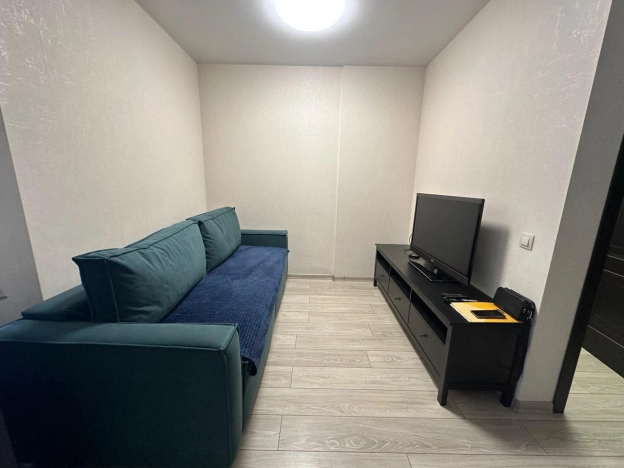 Купить двухкомнатную квартиру в Краснодаре. Вариант № 8383448, 5, площадь -  квм, цена 10500000 рублей