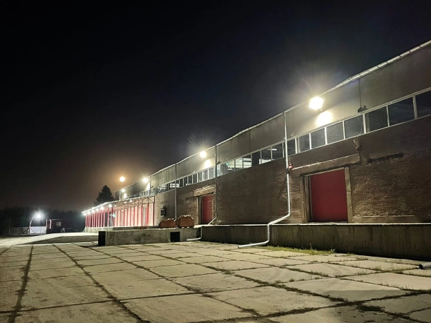 Снять склады на улице Большевистская в Новосибирске. Вариант № 6696077, 7, площадь -  квм, цена 588480 рублей