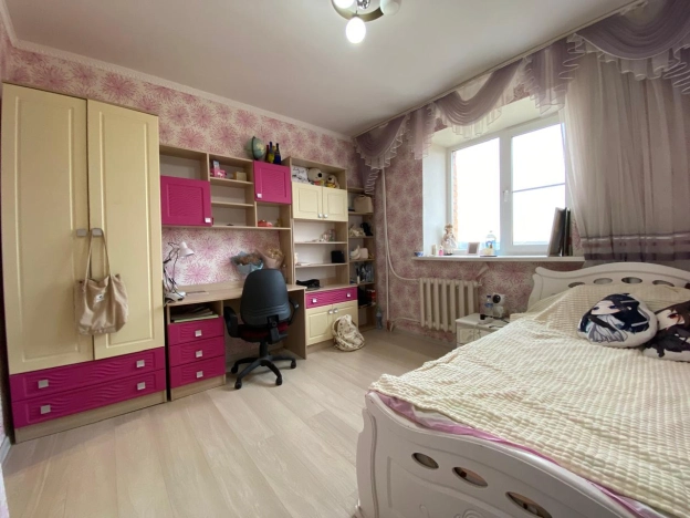 Купить двухкомнатную квартиру в Калужской области. Вариант № 9032736, 13, площадь -  квм, цена 3190000 рублей