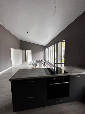 Купить дом в Санкт-Петербурге. Вариант № 15047, 18, площадь -  квм, цена 18000000 рублей