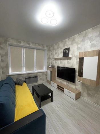 Купить однокомнатную квартиру на улице Кедрова в Москве. Вариант № 10245585, 1, площадь -  квм, цена 7700000 рублей