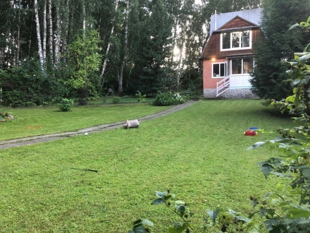 Купить дачу в Новосибирске. Вариант № 9487303, 5, площадь -  квм, цена 4900000 рублей