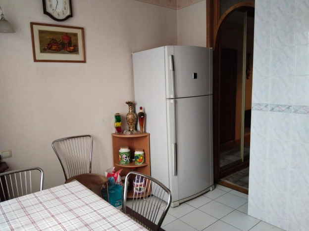 Купить квартиру в Москве. Вариант № 8937602, 14, площадь -  квм, цена 25000000 рублей