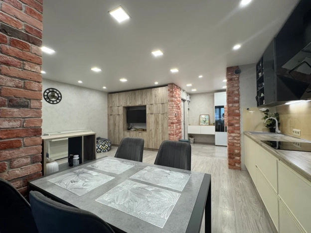 Купить двухкомнатную квартиру в районе Красногвардейский в Санкт-Петербурге. Вариант № 7870990, 2, площадь -  квм, цена 23850000 рублей