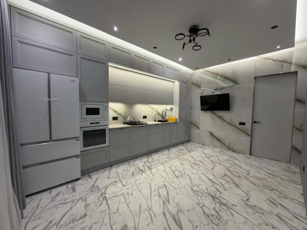 Купить квартиру в Москве. Вариант № 9173184, 3, площадь -  квм, цена 49300000 рублей