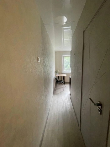 Купить однокомнатную квартиру у метро Октябрьская в Новосибирске. Вариант № 7706452, 8, площадь -  квм, цена 4299999 рублей