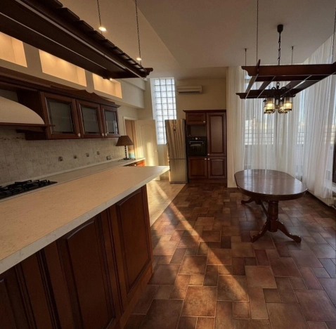 Купить квартиру у метро Аметьево в Казани. Вариант № 3843570, 7, площадь -  квм, цена 58999999 рублей