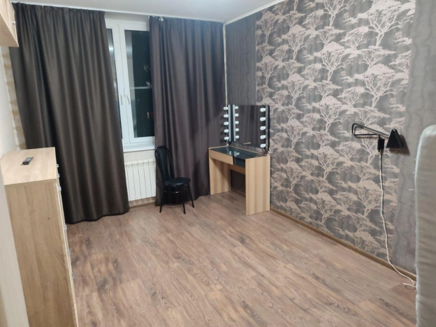 Купить трехкомнатную квартиру на улице Пограничный проезд в Голицыне. Вариант № 10172867, 6, площадь -  квм, цена 15600000 рублей