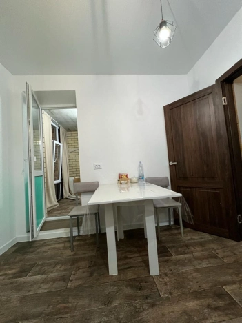 . Вариант № 6807, 2, площадь - 38 квм, цена 7000000 рублей