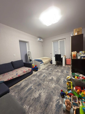 Купить двухкомнатную квартиру в Микрорайоне 4-й, Элиста в Элисте. Вариант № 8012023, 1, площадь -  квм, цена 4100000 рублей