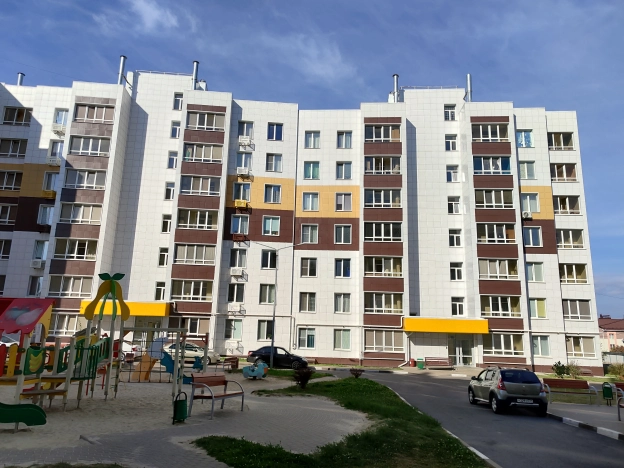 Купить однокомнатную квартиру в Микрорайоне 11-й в Белгороде. Вариант № 5761651, 17, площадь -  квм, цена 4250000 рублей