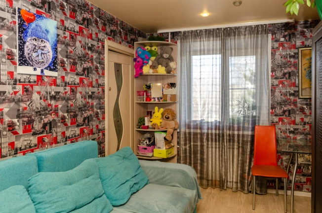 Купить трехкомнатную квартиру в районе Калининский в Новосибирске. Вариант № 30423, 10, площадь -  квм, цена 3615000 рублей