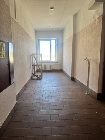 Купить однокомнатную квартиру на вторичке у метро Проспект Ветеранов в Санкт-Петербурге. Вариант № 3767719, 23, площадь -  квм, цена 4950000 рублей