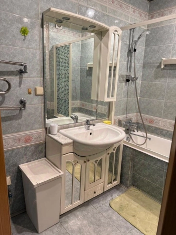 Купить квартиру в Москве. Вариант № 9705052, 10, площадь -  квм, цена 24300000 рублей