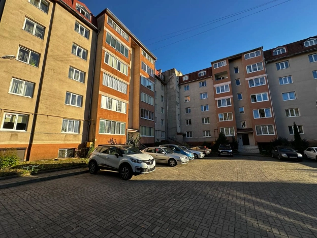 Купить квартиру в Светлогорске. Вариант № 6160395, 22, площадь -  квм, цена 6000000 рублей