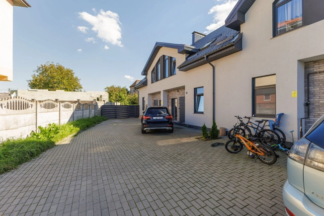 Купить таунхаус в Калининграде. Вариант № 3946404, 37, площадь -  квм, цена 19990000 рублей