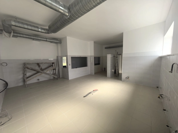 Купить коммерческую недвижимость в Светлогорске. Вариант № 11592, 27, площадь -  квм, цена 36000000 рублей