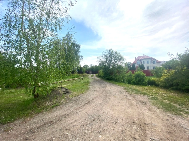 Купить дом на улице Весенняя в Калуге. Вариант № 27243, 13, площадь - квм, цена 4000000 рублей