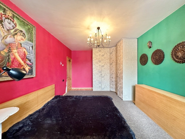 Купить трехкомнатную квартиру на улице имени Зверева в Красногорске. Вариант № 29532, 5, площадь -  квм, цена 15999000 рублей