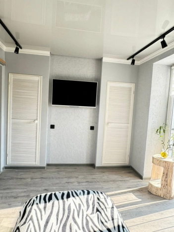 Купить трехкомнатную квартиру в районе Коминтерновский в Воронеже. Вариант № 49579, 1, площадь -  квм, цена 6099000 рублей