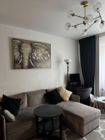 Купить квартиру на вторичке у метро Коптево в Москве. Вариант № 10301478, 13, площадь -  квм, цена 11000000 рублей