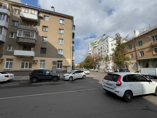 Снять коммерческую недвижимость в Воронеже. Вариант № 5921631, 7, площадь - квм, цена 140000 рублей