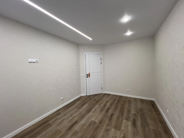 Купить квартиру на улице Комсомольская в Благовещенске. Вариант № 9141511, 5, площадь -  квм, цена 6850000 рублей