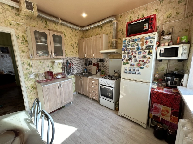 Купить двухкомнатную квартиру в Микрорайоне Ручейный, Сыктывкар в Сыктывкаре. Вариант № 13826, 8, площадь -  квм, цена 5500000 рублей