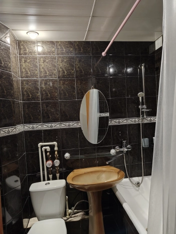 Купить однокомнатную квартиру в районе Калининский в Новосибирске. Вариант № 8111460, 9, площадь -  квм, цена 3750000 рублей