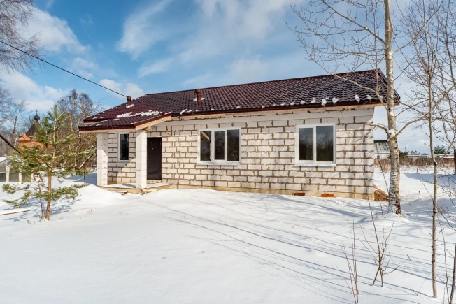 Купить дом в Санкт-Петербурге. Вариант № 19602, 23, площадь -  квм, цена 8490000 рублей