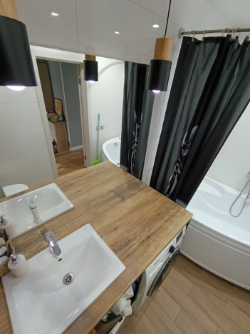 Купить квартиру в Бердске. Вариант № 7838710, 12, площадь -  квм, цена 7700000 рублей