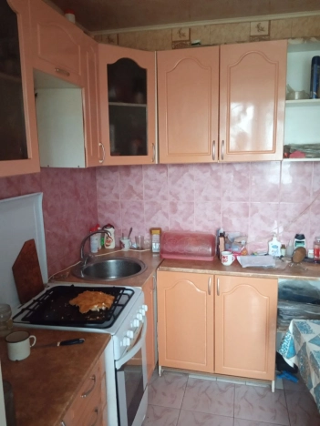 Купить однокомнатную квартиру в Брянской области. Вариант № 7205, 13, площадь -  квм, цена 1750000 рублей