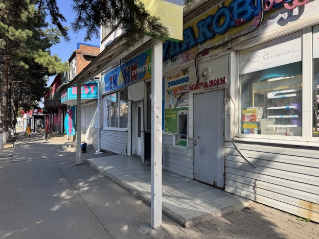 Снять коммерческую недвижимость в Азове. Вариант № 901288, 2, площадь -  квм, цена 75000 рублей