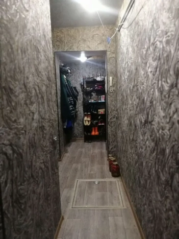 Купить квартиру на улице Муромский проезд в Коврове. Вариант № 10947807, 18, площадь - квм, цена 3600000 рублей