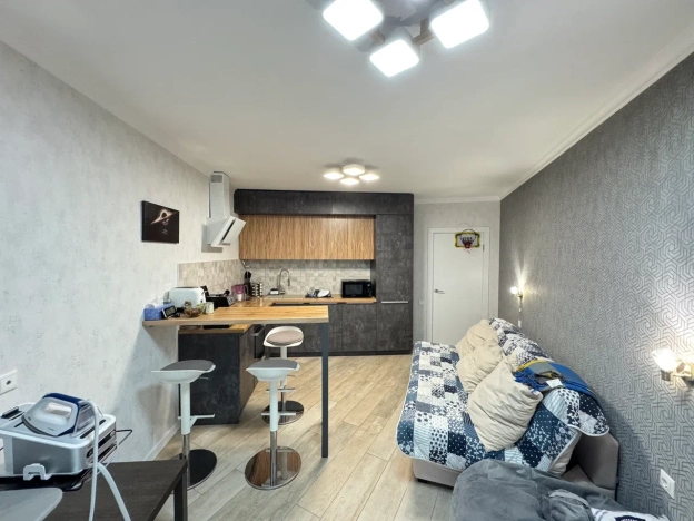 Купить квартиру в Москве. Вариант № 8685397, 3, площадь - квм, цена 14000000 рублей