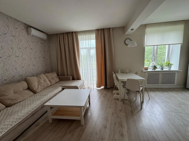 Купить трехкомнатную квартиру в Микрорайоне 29-й, Ангарск в Ангарске. Вариант № 1247243, 2, площадь -  квм, цена 7900000 рублей