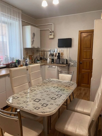 Купить дом в Микрорайоне Прометей, Октябрьский в Октябрьском. Вариант № 2555, 6, площадь -  квм, цена 8500000 рублей