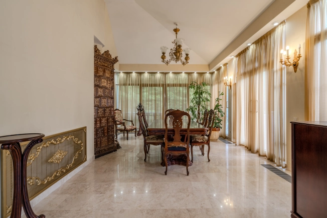 Купить дом в Долгопрудном. Вариант № 20974, 5, площадь -  квм, цена 55990000 рублей